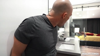 Alexis Tae is sucking cock and licking balls