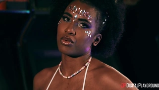 Karma Rx and Demi Sutra are kissing