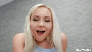 Marilyn Sugar rides the hard dick with her shaved pussy