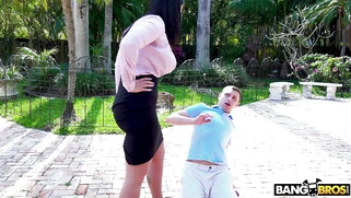 Nadia White [censored] Johnny Love to lick her pussy