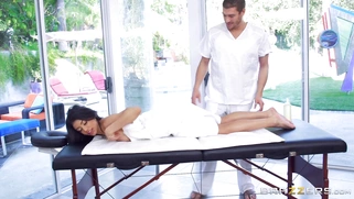 Xander Corvus barely able to resist Veronica Rodriguez's irresistible ass