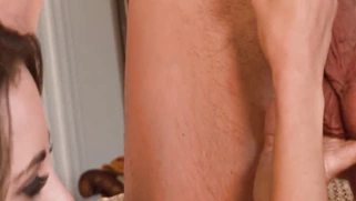 Lindsey Meadows turns to Austin Kincaid blowjob lesson and swallow