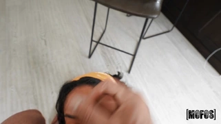 Cali Caliente gets facialed in POV