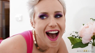 Dominno and Angel Wicky lick each other's pussies