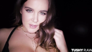 Busty mom Natasha Nice loves going ass to mouth