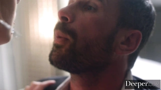 Freya Parker gets fucked by Manuel Ferrara