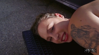 Mia Moore gets her pussy fucked doggystyle in POV