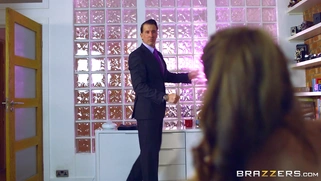 Lucia Love hid her big-dicked lover in the shower