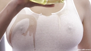 Giselle Palmer gets her big boobs worshipped by Lucas Frost