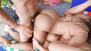 Phoenix Marie gets her pussy nailed by Charles Dera