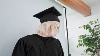 Gianna Grey gets her pussy drilled by Xander Corvus