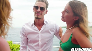 VIXEN Jia Lissa begins her erotic journey with Agatha Vega