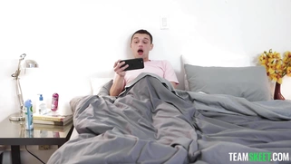 Sabrina Valentine seduces Johnny Love