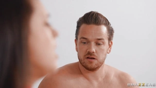 Quinn Waters and Nicole Sage are playing lesbo games