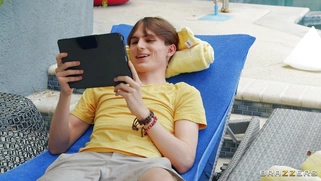 Anny Aurora is sucking Keiran Lee's big dick