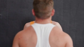 Mona Azar and Ricky Spanish are in the gym