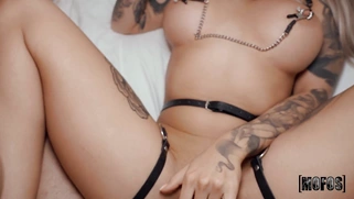 Blonde Solar Kate loves getting her butt fucked