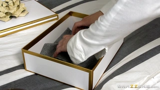 Synthia Fixx in a short, tight dress seduces her stepson