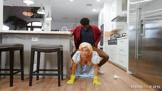 Seka Black gets fucked by Ace Hardz doggystyle