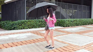 Sisi Pesos is getting picked up on the street