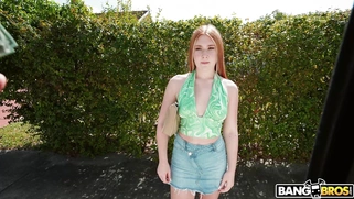 Harper Red is getting picked up on the street