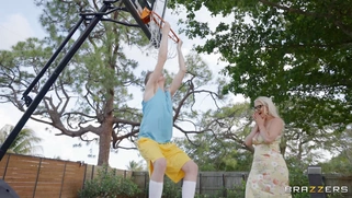 Kate Dee is sucking Jimmy Michaels's cock outdoors