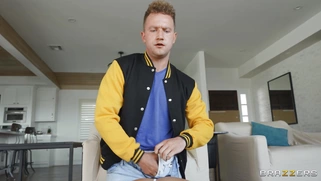 Kiara Cole caught Charli Phoenix being fucked dogystyle