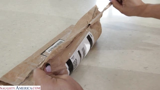 Carmela Clutch is dildoing her pussy on the chair