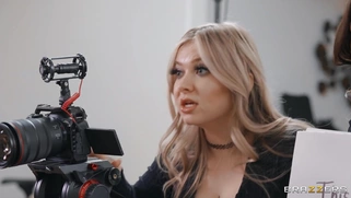 Lulu Chu gets her pussy licked by Isiah Maxwell