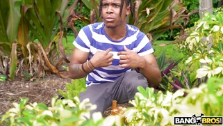 Asian Tokyo Lynn caught Lil D spying on her