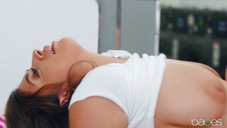 Ella Knox gets fucked and facialed by Seth Gamble