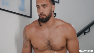 Bess Breast and Leana Lovings play lesbo games