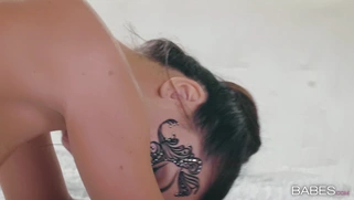 Alyssia Kent on her fours gets ass fucked by Dean Van Damme