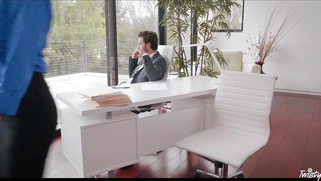 Kenzie Taylor gets her pussy licked by Lucas Frost