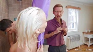 Rebecca More being fucked by Jordi is sucking Danny D's cock