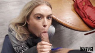 Krissy Knight gets fucked standing in POV