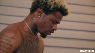 Maya Woulfe gets fucked by Damion Dayski in missionary