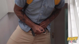 Lesbians Sereyna Gomez and Noa Tevez have the nice time