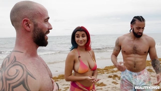 Roxie Sinner gets fucked by James Angel and Danny Steele