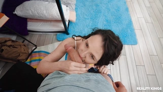 Teen Liz Jordan is sucking Van Wylde's cock