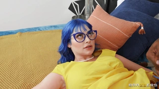 Jewelz Blu gets her shaved pussy filled with huge black shaft