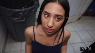 Amateur Nikki Mars gets fucked by Jason Legend standing