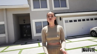 Angelina Moon is sucking cock in POV