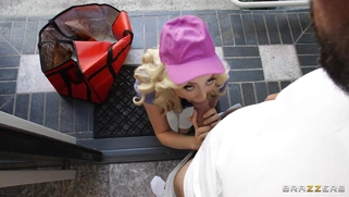 Lexi Lore is sucking Manuel Ferrara's cock