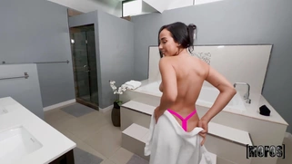 Gaby Ortega is sucking big cock in POV