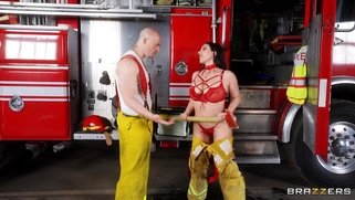 Angela White gets her face fucked by Zac Wild