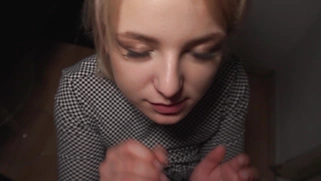 Vanessa Queen gets cum on her tongue