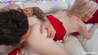 Lexi Lore gets her shaved pussy fucked in missionary