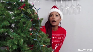 Addis Fouche gets fucked by Kona Jade doggystyle