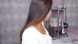 Katya Rodriguez gets pussy licked in the middle of the bathroom